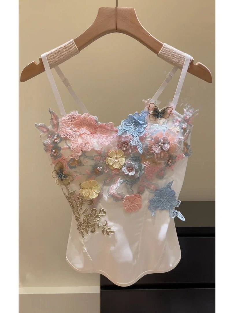 Czysta Pokusa Haftowana Satyno – Sewing Vest recenzja i cena