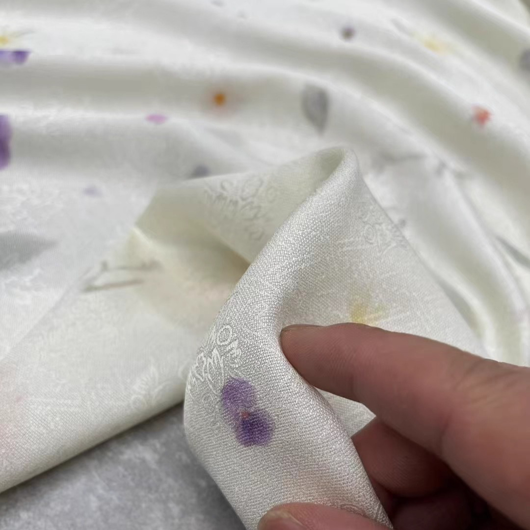 Tkanina jedwabna, biała, ciężk – Sewing Vest recenzja i cena